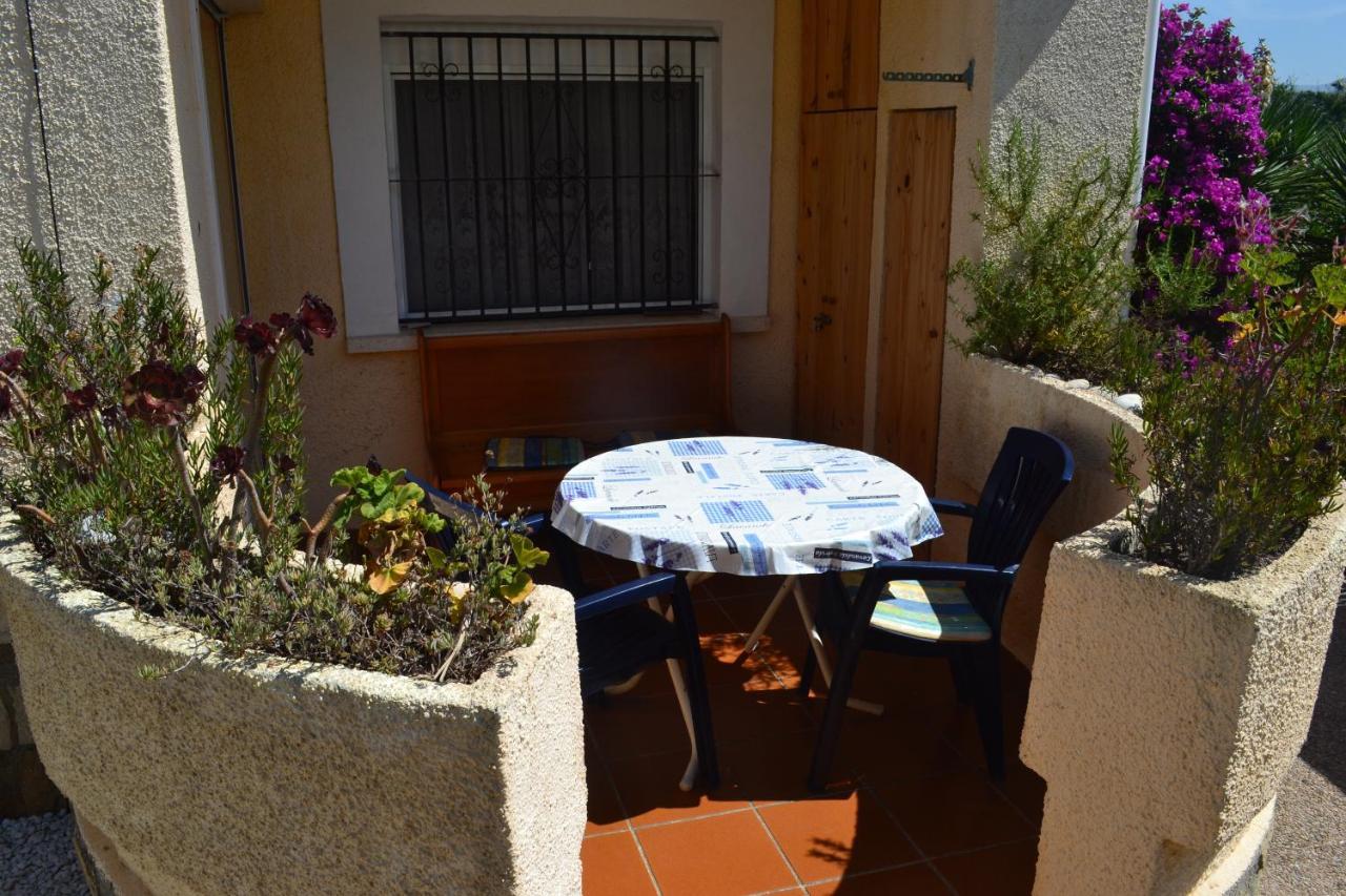 Casa Alexandra Appartement Les Deveses Buitenkant foto
